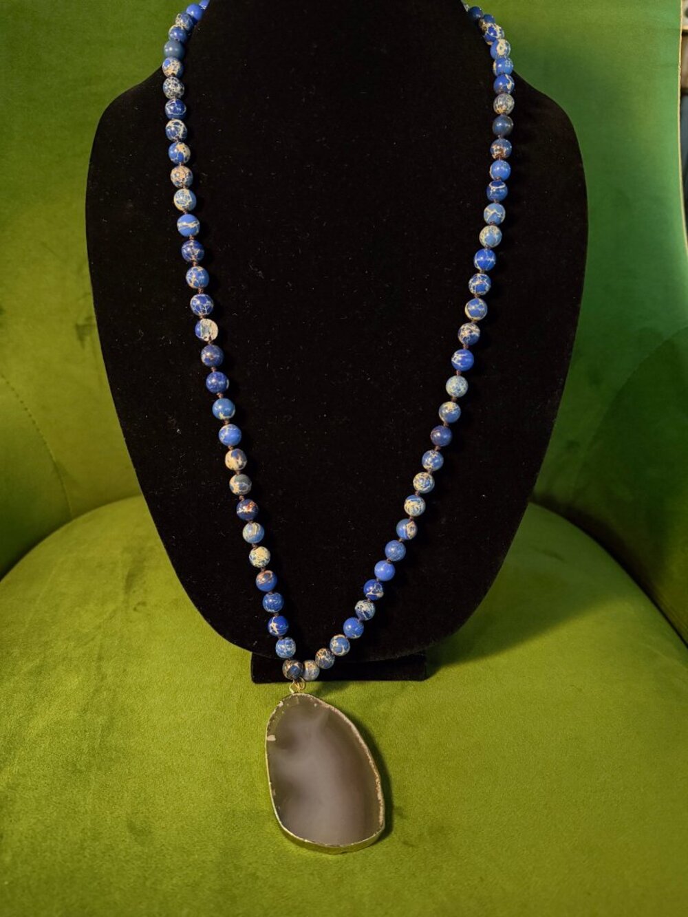 Whitley V Beaded Necklace Agate Slice Pendant Blue Glass Statement
